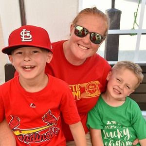 Meet your Posher, Meaghan